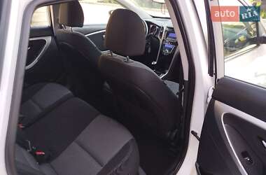 Универсал Hyundai i30 2014 в 