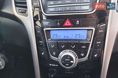 Универсал Hyundai i30 2014 в 