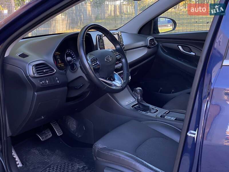 Фастбек Hyundai i30 2019 в Дніпрі