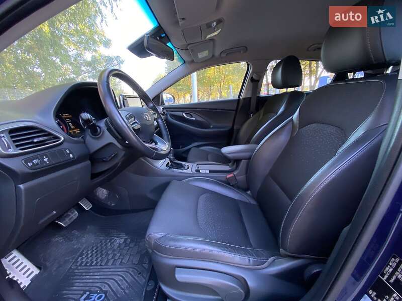 Фастбек Hyundai i30 2019 в Дніпрі
