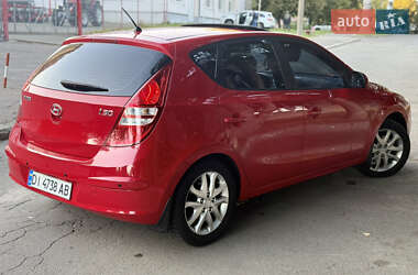 Хэтчбек Hyundai i30 2009 в 
