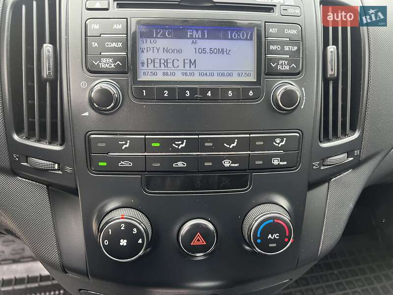 Универсал Hyundai i30 2011 в Киеве
