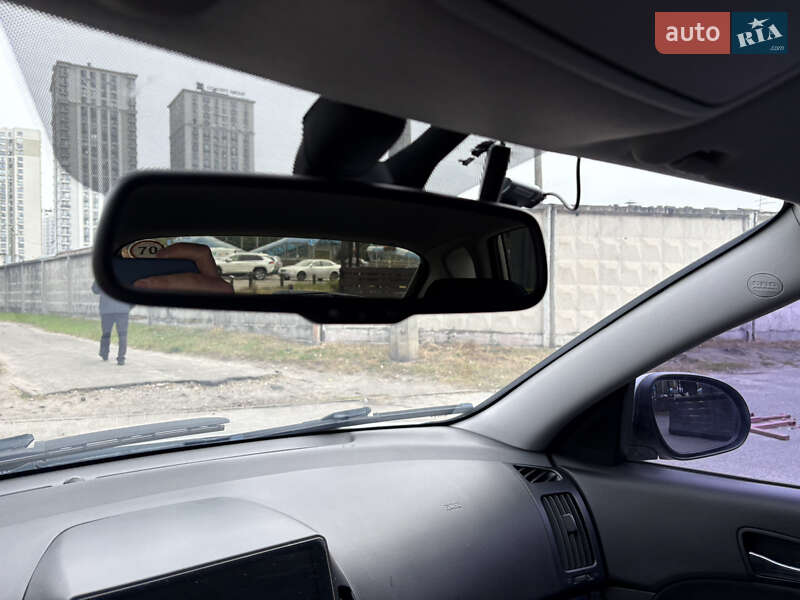Хэтчбек Hyundai i30 2008 в Киеве