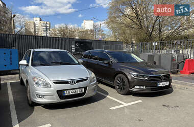 Хэтчбек Hyundai i30 2008 в 