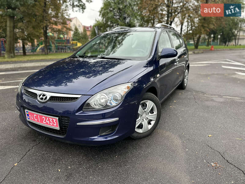 Универсал Hyundai i30 2010 в Виннице