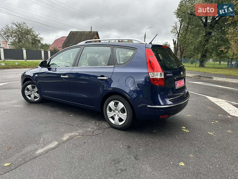 Универсал Hyundai i30 2010 в Виннице