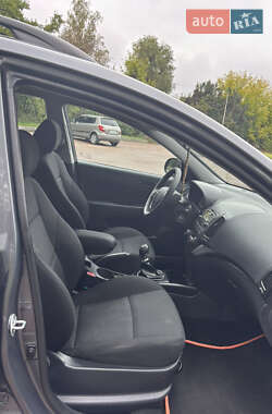 Универсал Hyundai i30 2010 в 