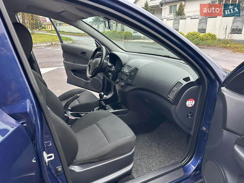 Универсал Hyundai i30 2010 в Виннице