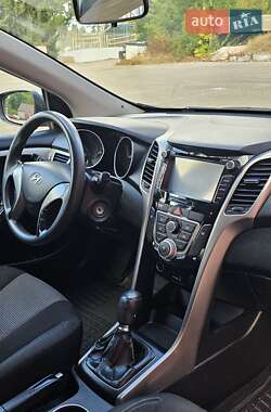Универсал Hyundai i30 2013 в 