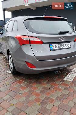Универсал Hyundai i30 2013 в 