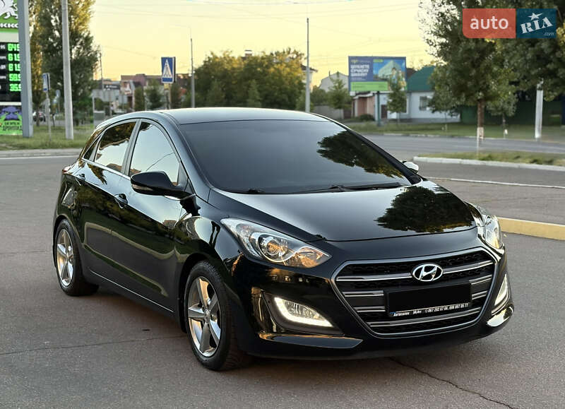 Хэтчбек Hyundai i30 2012 в Кременчуге