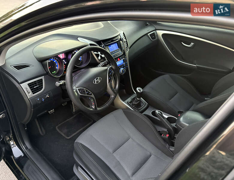 Хэтчбек Hyundai i30 2012 в Кременчуге