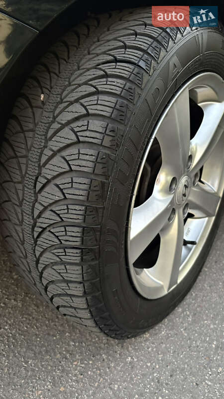 Хэтчбек Hyundai i30 2012 в Кременчуге
