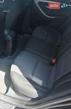 Универсал Hyundai i30 2013 в Стрые