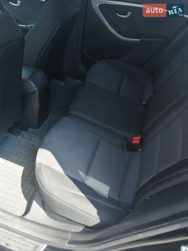 Универсал Hyundai i30 2013 в Стрые