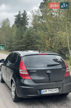 Хэтчбек Hyundai i30 2009 в 