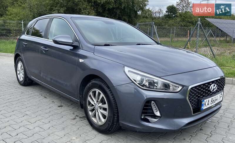 Хетчбек Hyundai i30 2019 в Львові фото Хетчбек Hyundai i30 2019 в Львові