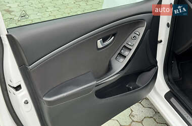 Универсал Hyundai i30 2016 в 