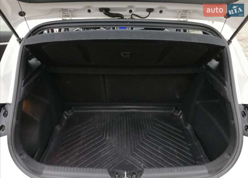 Хэтчбек Hyundai i30 2013 в Ровно