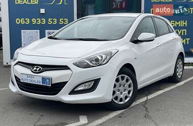 Хэтчбек Hyundai i30 2013 в Киеве