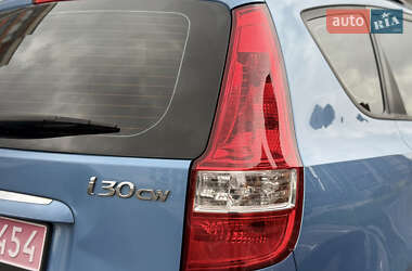 Універсал Hyundai i30 2012 в  фото 16 Універсал Hyundai i30 2012 в