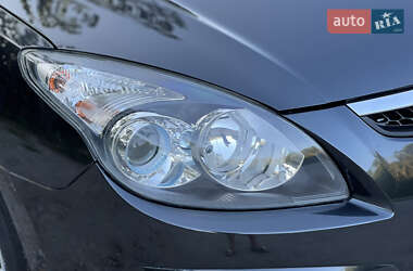 Хэтчбек Hyundai i30 2009 в 