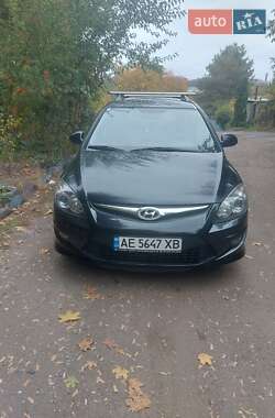 Универсал Hyundai i30 2011 в Днепре