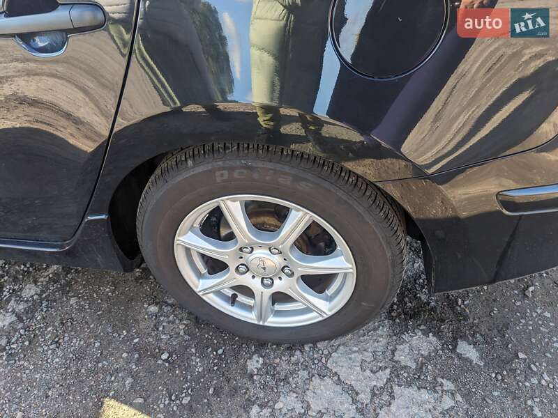 Универсал Hyundai i30 2011 в Ровно фото 24 Универсал Hyundai i30 2011 в Ровно