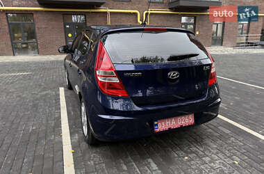Хэтчбек Hyundai i30 2008 в 