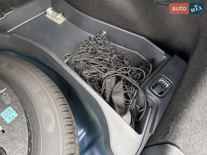 Хэтчбек Hyundai i30 2008 в Полтаве