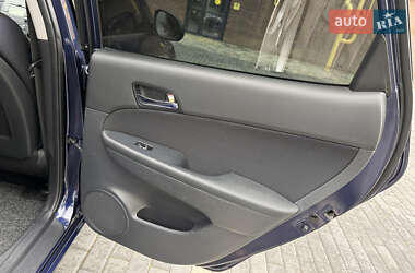 Хэтчбек Hyundai i30 2008 в 