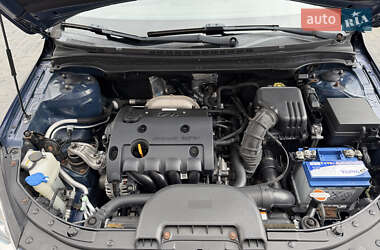 Хэтчбек Hyundai i30 2008 в 