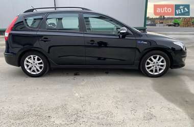 Универсал Hyundai i30 2012 в 