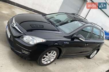 Универсал Hyundai i30 2012 в 