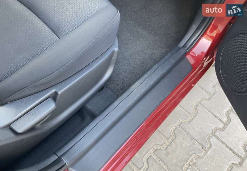 Хэтчбек Hyundai i30 2008 в Киеве