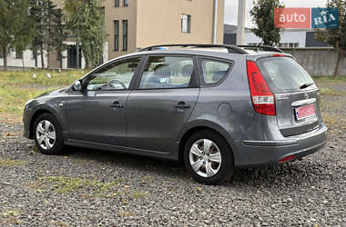 Универсал Hyundai i30 2010 в 