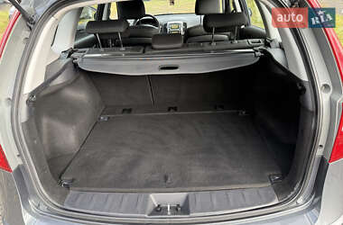 Универсал Hyundai i30 2010 в 