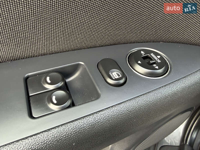 Универсал Hyundai i30 2010 в Луцке