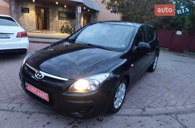 Хэтчбек Hyundai i30 2009 в Ковеле