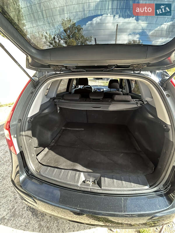 Универсал Hyundai i30 2011 в Виннице