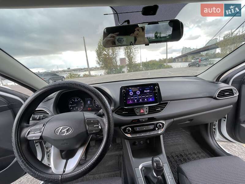 Универсал Hyundai i30 2020 в Киеве