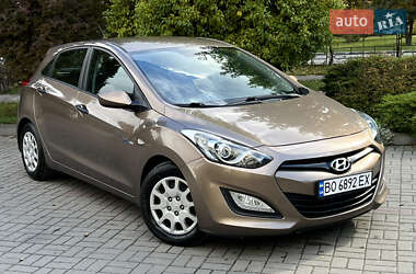 Хэтчбек Hyundai i30 2014 в Тернополе