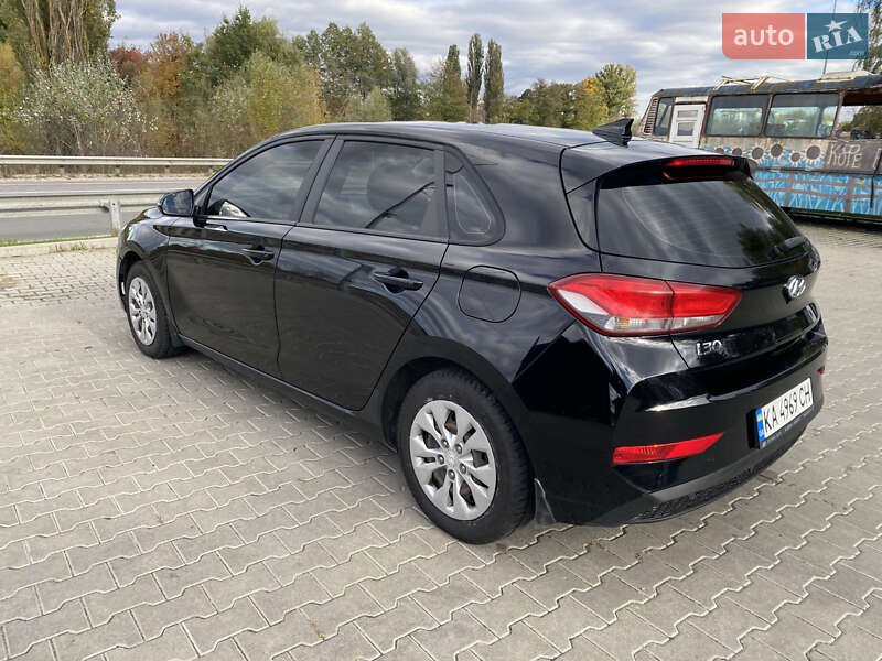 Хэтчбек Hyundai i30 2020 в Киеве