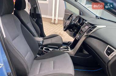 Хетчбек Hyundai i30 2012 в 
