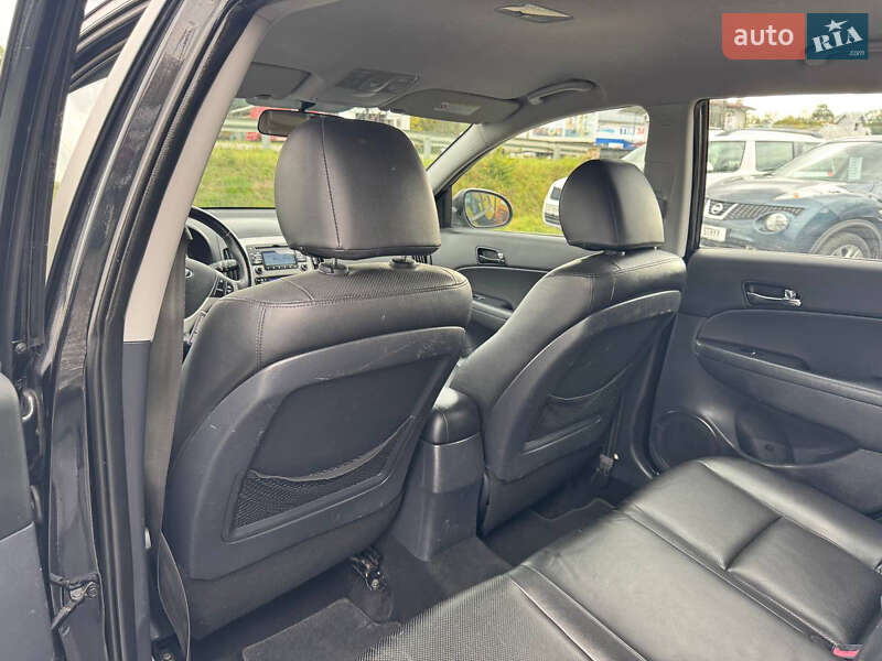 Универсал Hyundai i30 2009 в Стрые