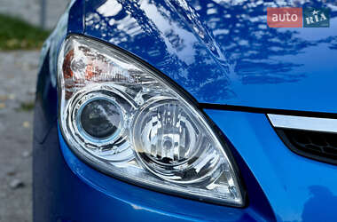 Хэтчбек Hyundai i30 2008 в 