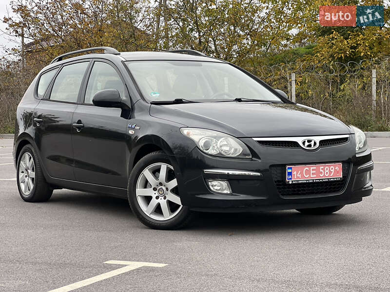 Универсал Hyundai i30 2009 в 