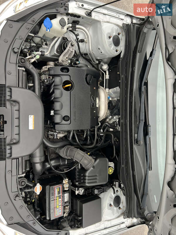 Универсал Hyundai i30 2008 в Виннице