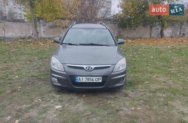 Универсал Hyundai i30 2008 в Смеле
