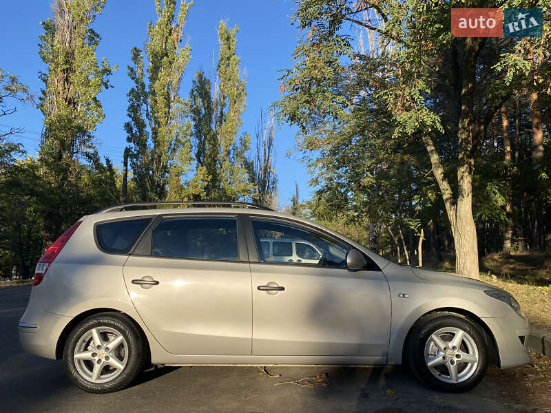 Універсал Hyundai i30 2008 в Миколаєві